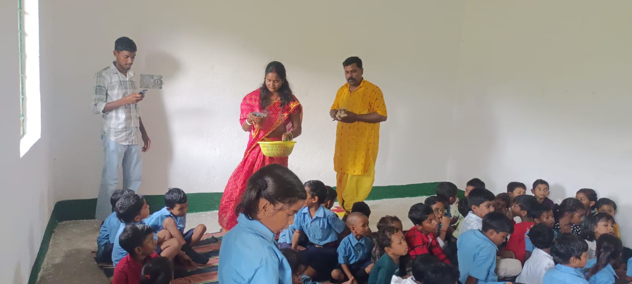 नवीन कक्षा भवन - भीमखंदा शिशु विद्यालय राजनगर (School in Rajnagar Classroom)